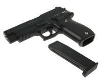 Страйкбольный пистолет SIG Sauer 226 с кобурой