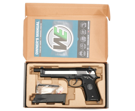 Страйкбольный пистолет WE Beretta M92F CO2