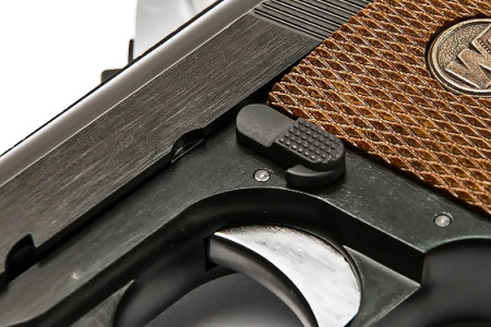 Страйкбольный пистолет WE COLT .25 Black GBB, GAS, Metal WE-CT001-BK