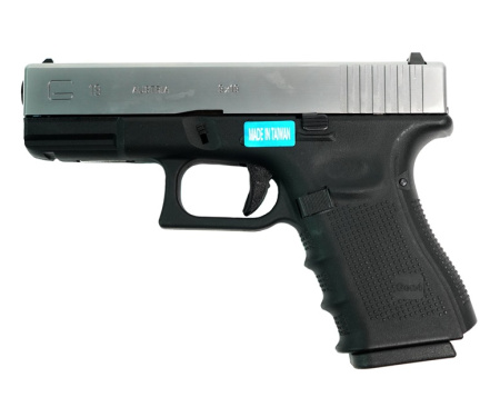 Страйкбольный пистолет WE Glock-19 Gen.4 Silver, сменные накладки WE-G003B-SV