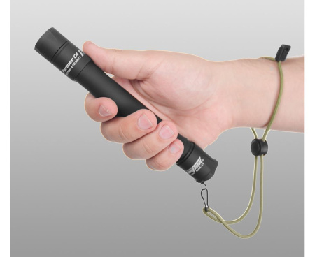 Фонарь Armytek Partner C4 XP-L (белый свет)