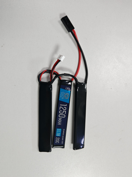 АКБ BlueMAX 1250mAh Lipo 11.1V 20C triple 3x102х5.6х20 3-х лепестковый (АКБ BlueMAX 1250mAh Lipo 11.1V 20C triple 3x102х5.6х20 3-х лепестковый)