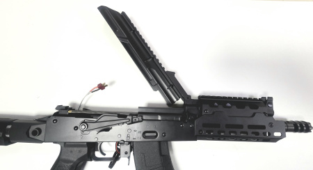 CYMA Strike Industries TRAX AK74 CQB (SI.076A.CQB Black) Platinum version