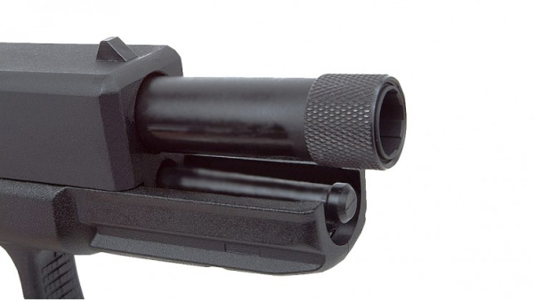 Модель пистолета KJW Glock 17 GBB CO2, удлин. ствол с резьбой под глушитель, металл KP-17-TBC.CO2-BK (KJW
