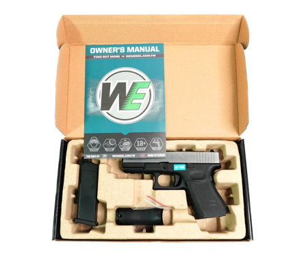 Страйкбольный пистолет WE Glock-19 Gen.4 Silver, сменные накладки WE-G003B-SV